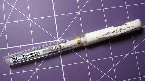 Uni Ball Signo White Gel Pen