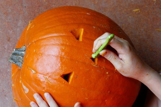 pumpkin-carving
