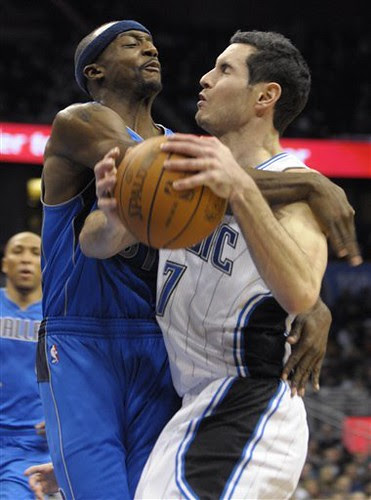 Mavericks Magic Basketball