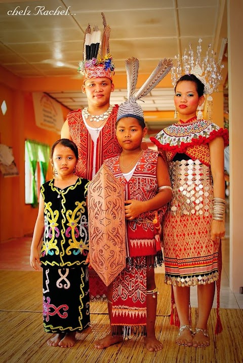 pakaian tradisional masyarakat cina