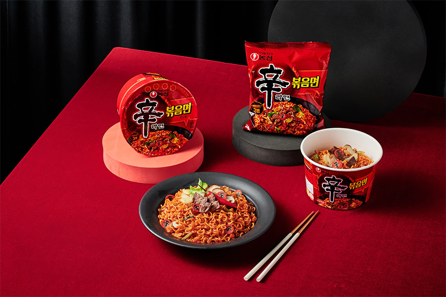 辛ラーメン 35年目にしてスープを捨てた 新商品は焼きそば