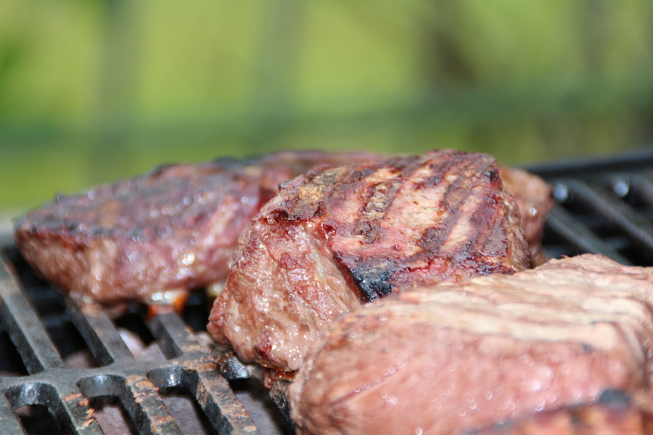 いつからあげる 牛肉を使った離乳食おすすめレシピ5選 育児の神様 子育てはつらい時 疲れる時も多々 そんなあなたのより所