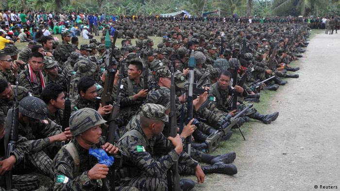Philippinen Friedensvertrag Moro Rebellen 27.03.2014 (Reuters)
