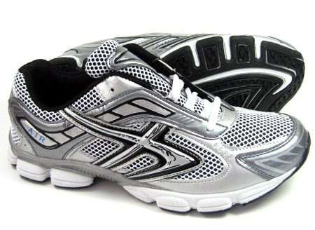 Mens Shock Absorbing Running Trainers Size 9 UK