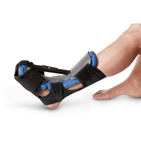 The plantar fascia is tissue that runs along the bottom of your foot. Dorsal Night Splint | DJO Global