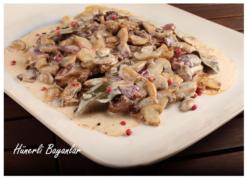 Kremalı Mantarlı Bonfile