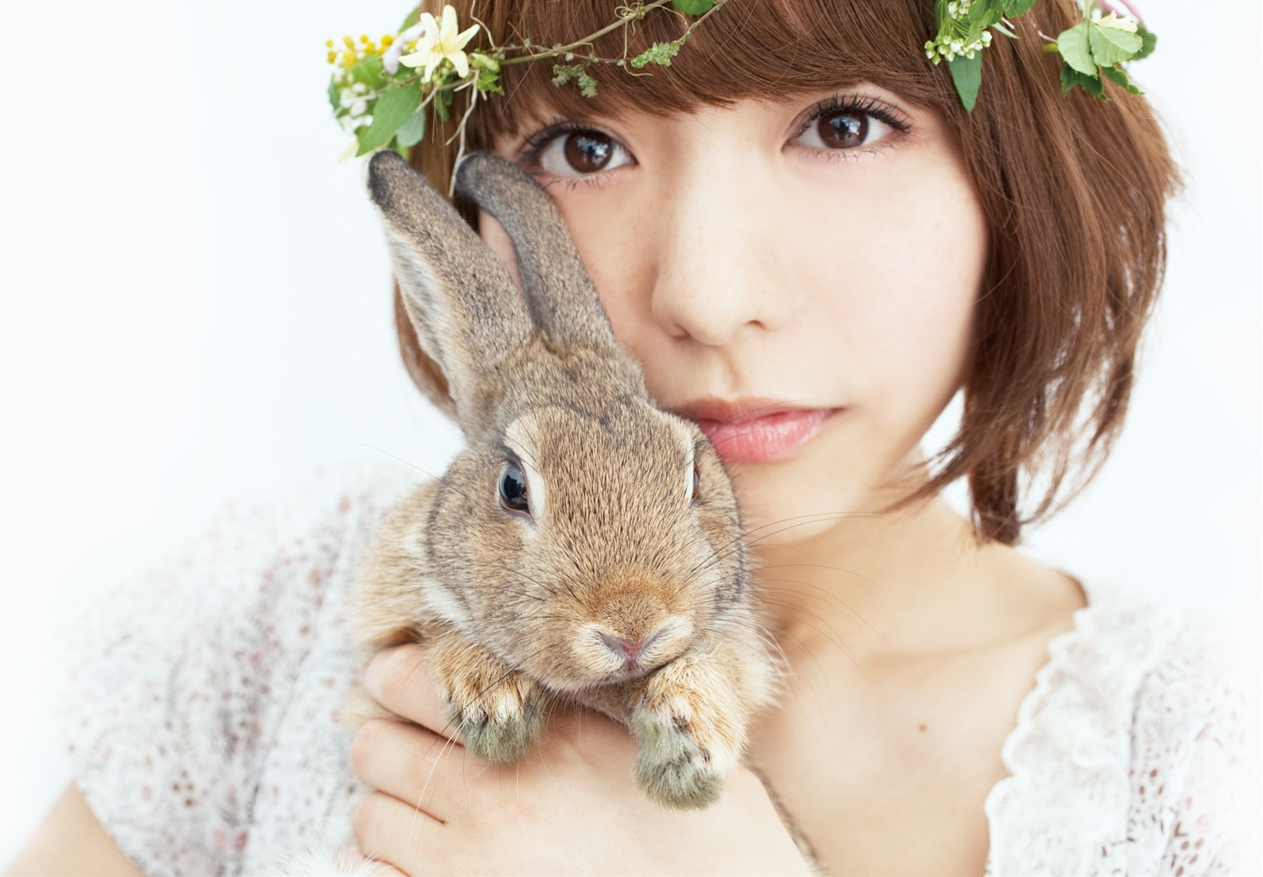 豊崎愛生の彼氏と結婚情報 スキャンダルでファンがcdを割る事件に発展する過激ぶり Aikru アイクル かわいい女の子の情報まとめサイト