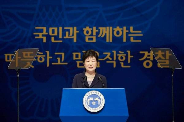 朴槿惠律師要求推遲醜聞司法調查 | 世界民報