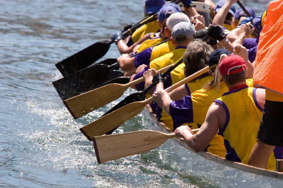 Dragon Boating - Burloak Canoe Club - Oakville and Burlington