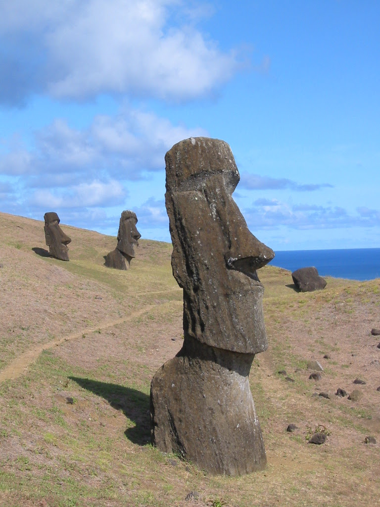 http://www.galileo.org/math/images/Moai.JPG