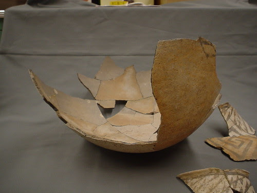 Repaired pot