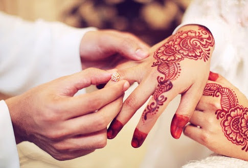 Image result for Hukum Pengantin Perempuan Memakai Inai Menurut Syarak