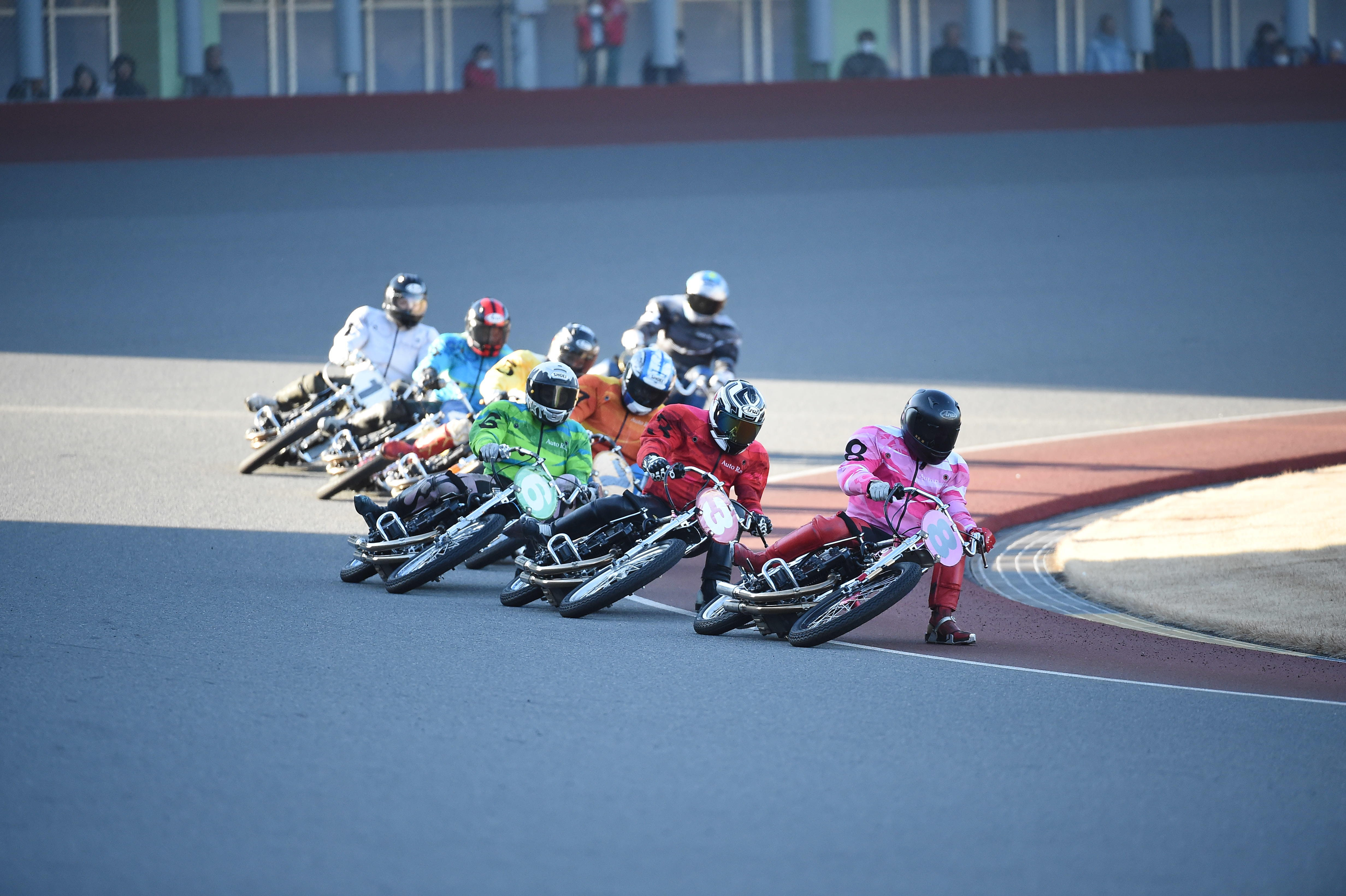 川口レース場で実地体験 オートレース Jkaインターンシップ申込受付中 年卒向け ニュース オートレースオフィシャルサイト