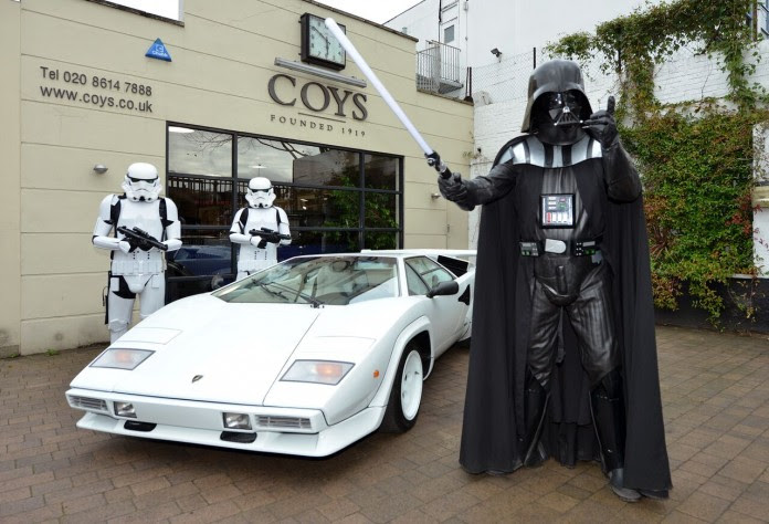 Darth Vader Lamborghini Countach 5000 S (4)