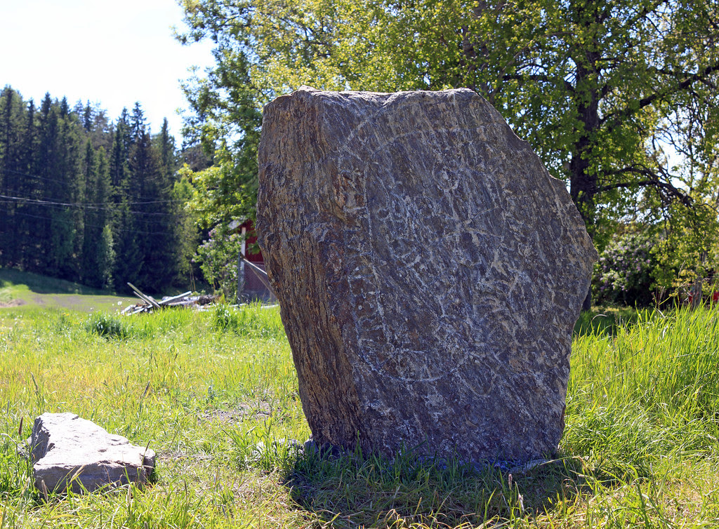 The Småhamra Runestone