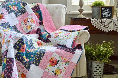 Pieced flower quilts (physical pattern for sale). flower market free quilt pattern