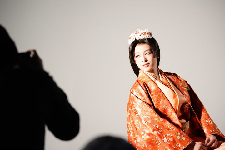 けむり ヴィジュアル撮影 レポート 清野菜名篇 新感線ブログ