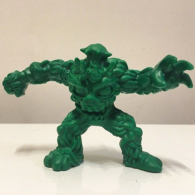 Ironhaus Productions × The Disarticulators × Unbox Industries's "Strange Monsters" keshi!