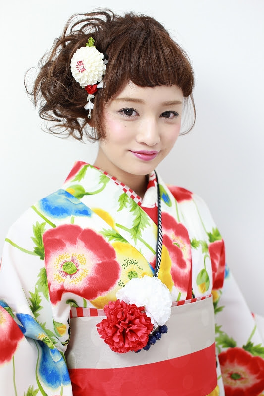 結婚式の髪型 和装 お呼ばれヘアスタイル45選と着物の髪飾り Wedding Tips ウェディングのプロが届ける結婚式のアドバイス