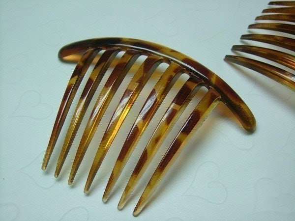 Hair And Tortoise. Plastic Tortoise Hair Comb