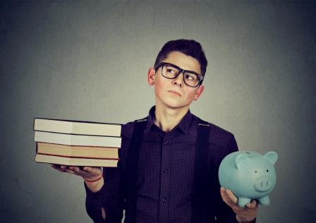 pay student loan or invest money