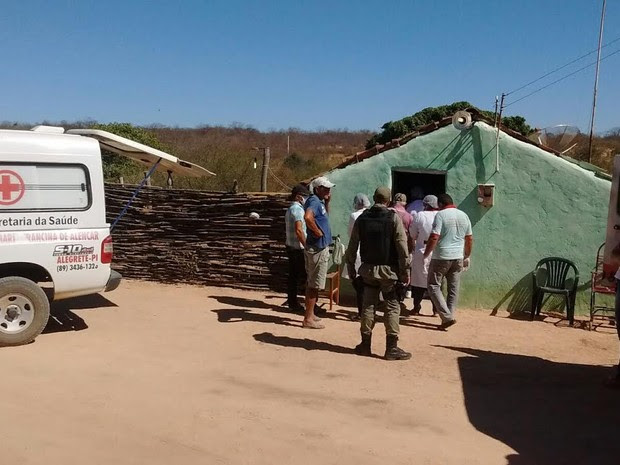 Chacina ocorreu por volta das 20h da terça-feira (18) em comunidade rural (Foto: Renan Nunes/TV Clube)