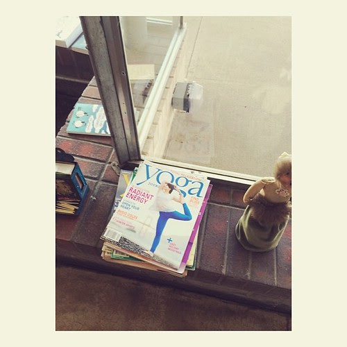 {#tbt • A student of mine visiting a yoga studio in Denver sent me a little capture of my Yoga Journal Cover sitting in their lobby. ••• So very sweet and a fun little #ThrowBackThursday ••• Love you Brandi! ••• #Yoga #YogaJournal #ElinoreCohenYoga #PureF