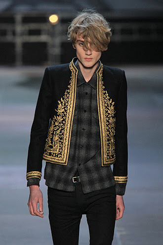 Ysl メンズモデルが痩せすぎなのでは Coffee Break