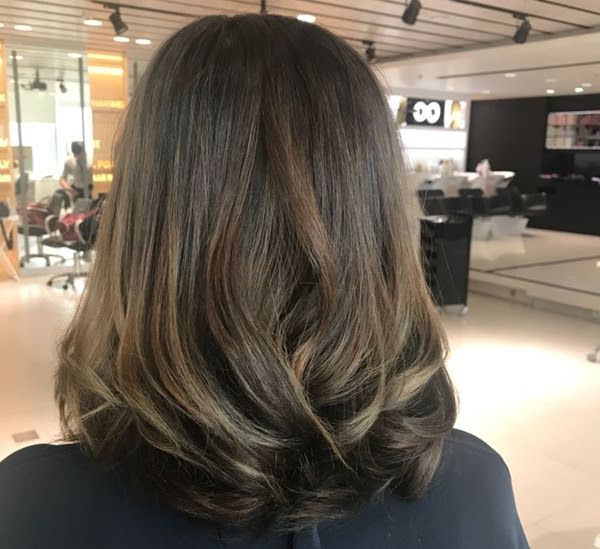 Parisian Brown Balayage Warna Rambut untuk Yang Masih Parisian Brown Balayage Warna Rambut untuk Yang Masih