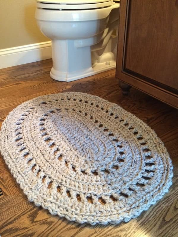20 Really Amazing DIY Bathroom Rug Designs You Can Make ...