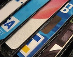 45438_credit-cards-claire-no-credit.jpg