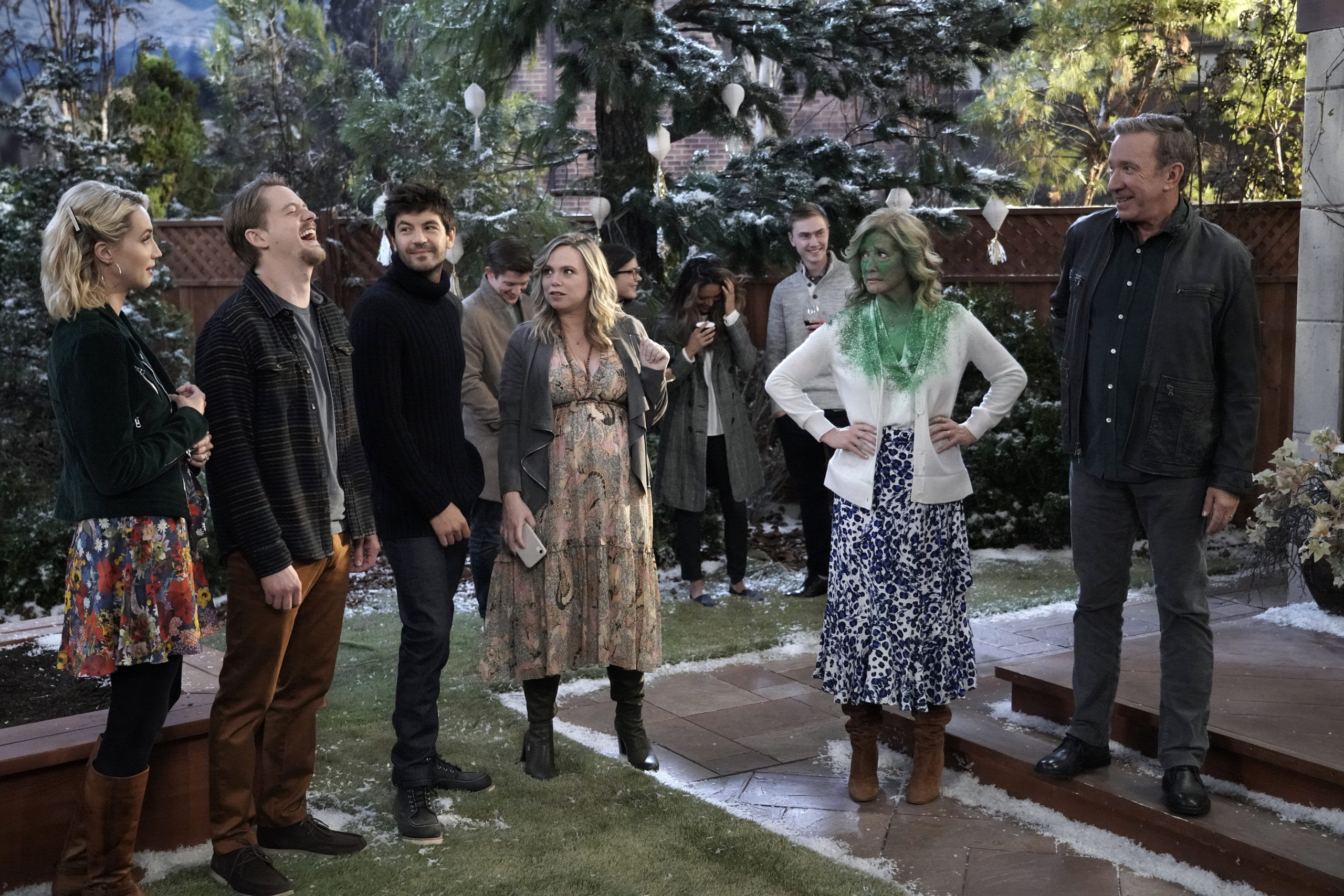 Kristin S Gender Reveal Party Is Finally Here In Photos From Last Man Standing Yours Wine And Ours And You Ve Got Male Or Female Beautifulballad