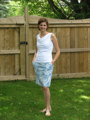 Butterick 3344 top / Burda 02/2010 skirt