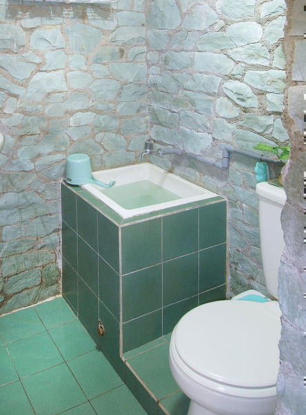 desain kamar  mandi  sederhana  dan murah keramik  Desain 