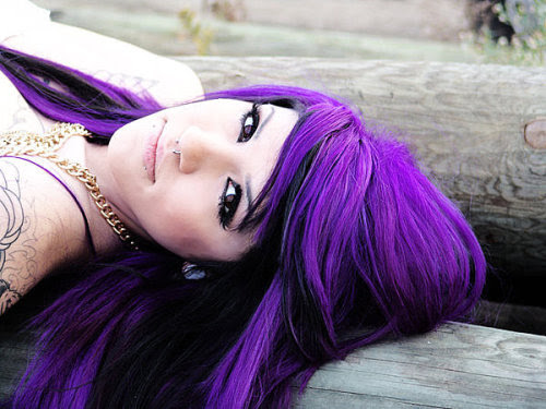 tattooed girl