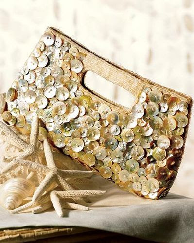 طريقة تجديد شنطة بالأزرار