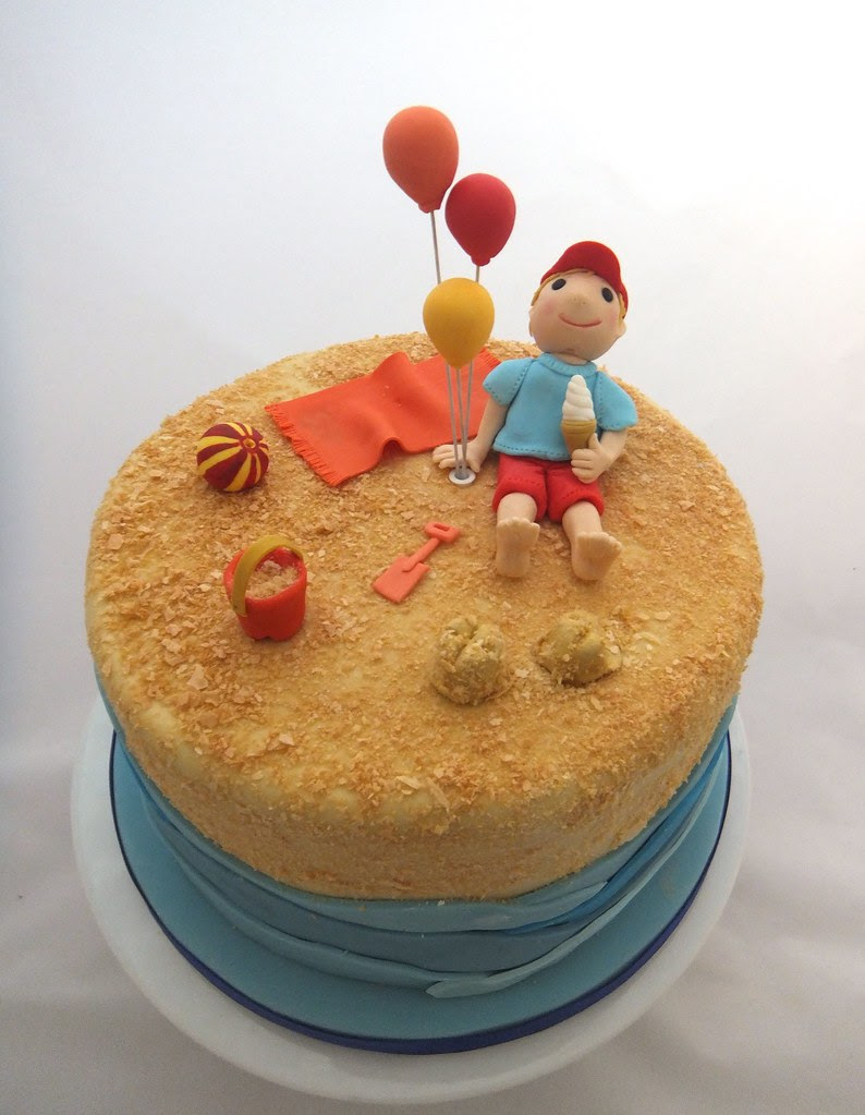 BEACH THEMED CAKE DECORATIONS. BEACH THEMED