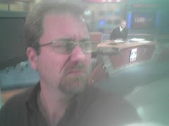 Slinger on the Set
