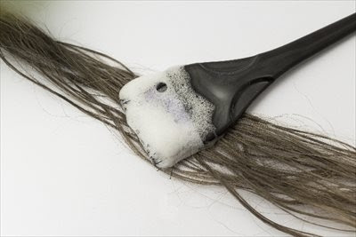 元町でグレイカラーを予約するなら人気のカラー剤など種類が豊富な横浜の Freya へ 美容室でのカラーをおすすめする理由 グレイカラーは元町の 美容室へ