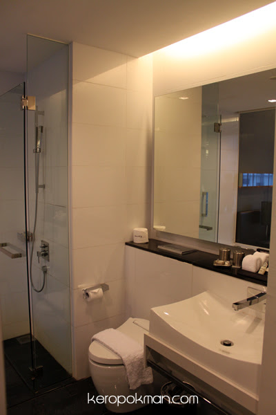 Quincy Hotel - Room