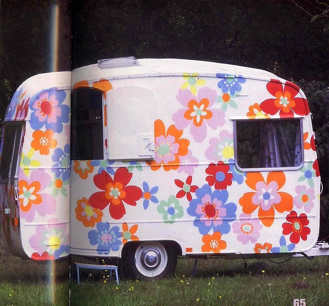 Cath Kidston Trailer/ Caravan - her home office!