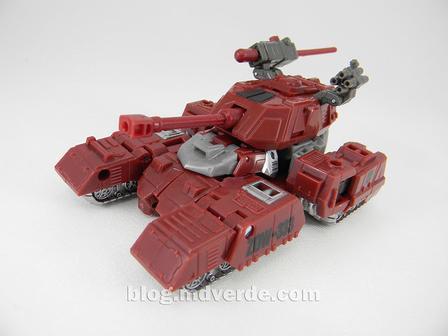Transformers Warpath Generations Deluxe - modo alterno