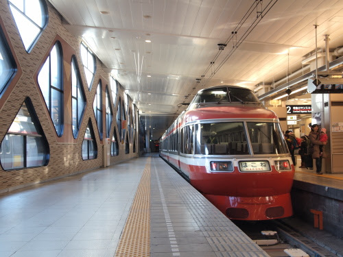 鉄道の旅風景 かっこいい駅