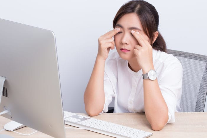 đau đầu dữ dội