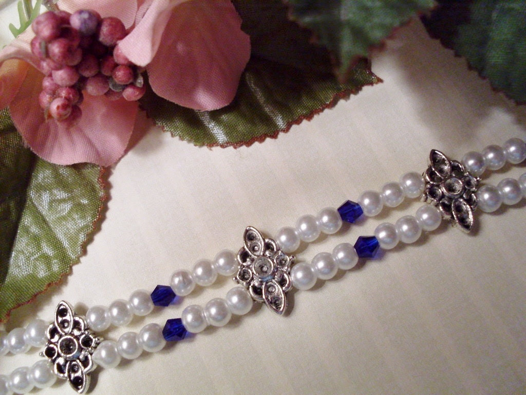 Double-strand pearl Bracelet with Blue Crystals