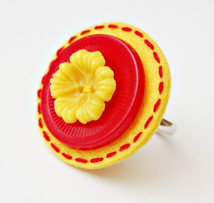 Ketchup and Mustard Ring