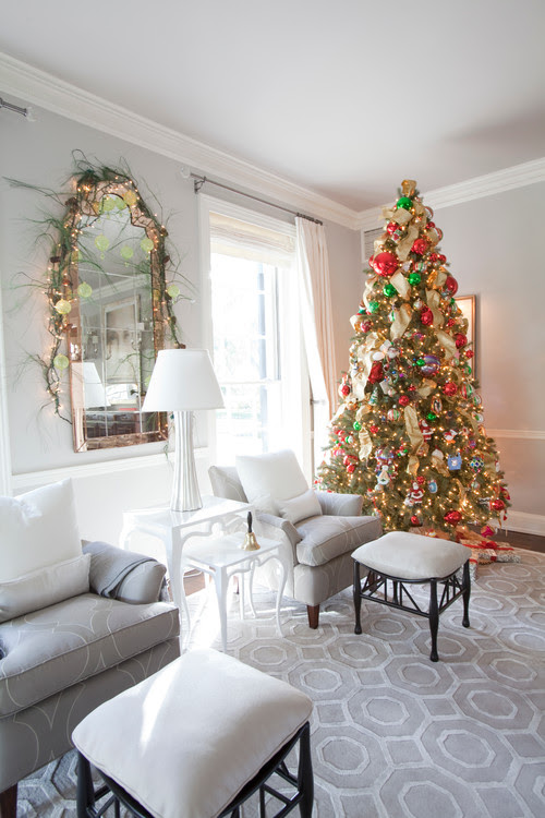 50 Christmas Living Room Decor Ideas A particular theme can also the use of led lighting on the tree could be a great idea to bring that extra glitter to the christmas tree.