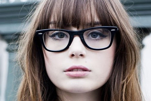 Hello Ladies As A Glasses Fitter Here Are The Three Holy Rules Of Thumb For Choosing Glasses Femalefashionadvice