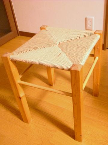 ペーパーコードを使って座面編みスツールを作る オトコ中村の楽しい毎日