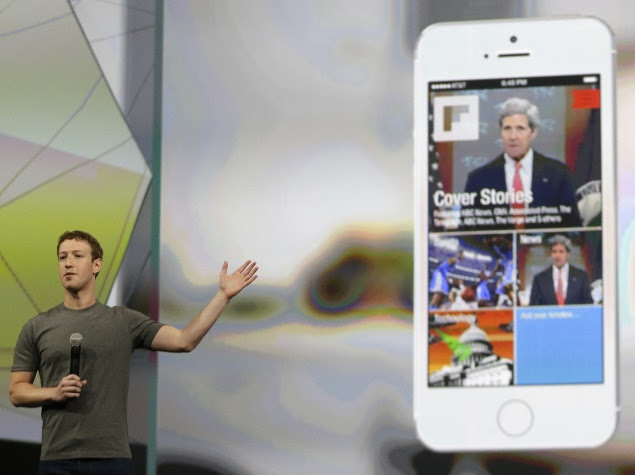 mark_zuckerberg_facebook_mobile_keynote_ap.jpg